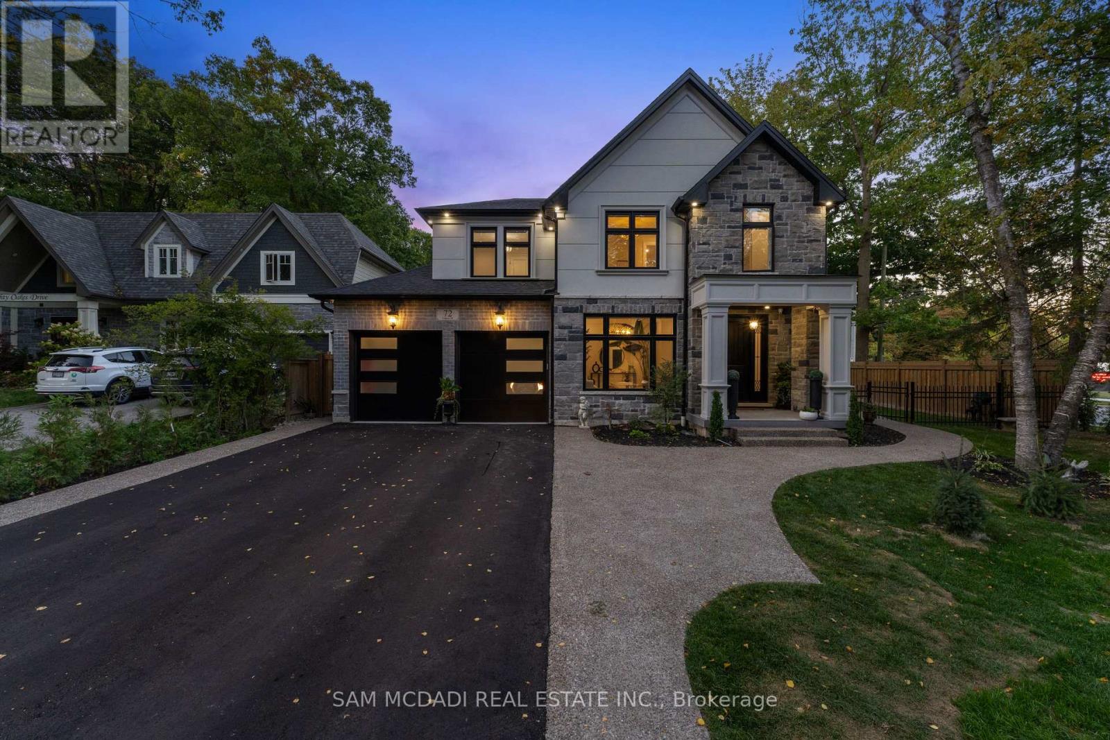 72 OAKES DRIVE, Mississauga, Ontario