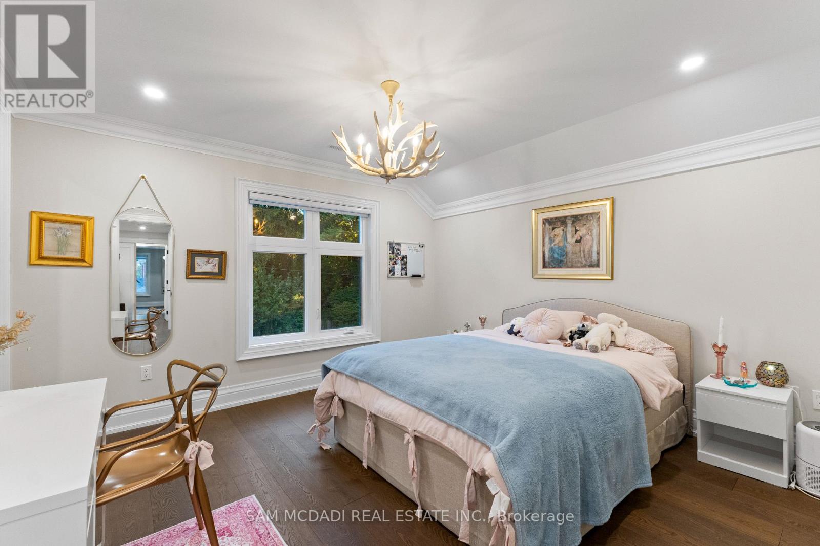 72 Oakes Drive, Mississauga, Ontario  L5G 3M1 - Photo 29 - W12773768