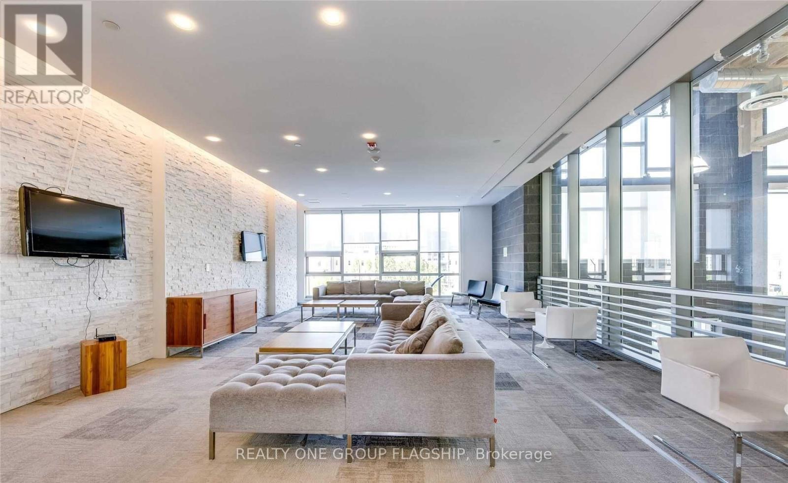 711 - 365 Prince Of Wales Drive, Mississauga, Ontario  L5B 0G6 - Photo 19 - W12773794