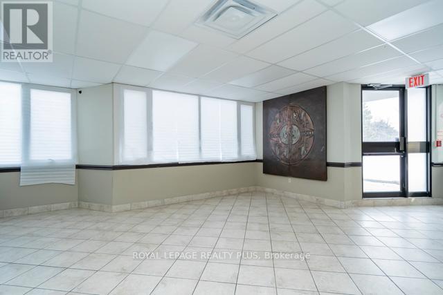 1709 - 1580 Mississauga Valley Boulevard, Mississauga, Ontario  L5A 3T8 - Photo 24 - W12773810