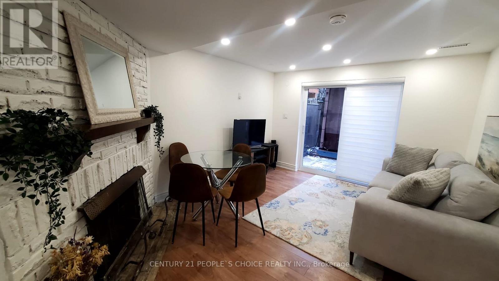 116 ROYAL PALM DRIVE W, Brampton, Ontario