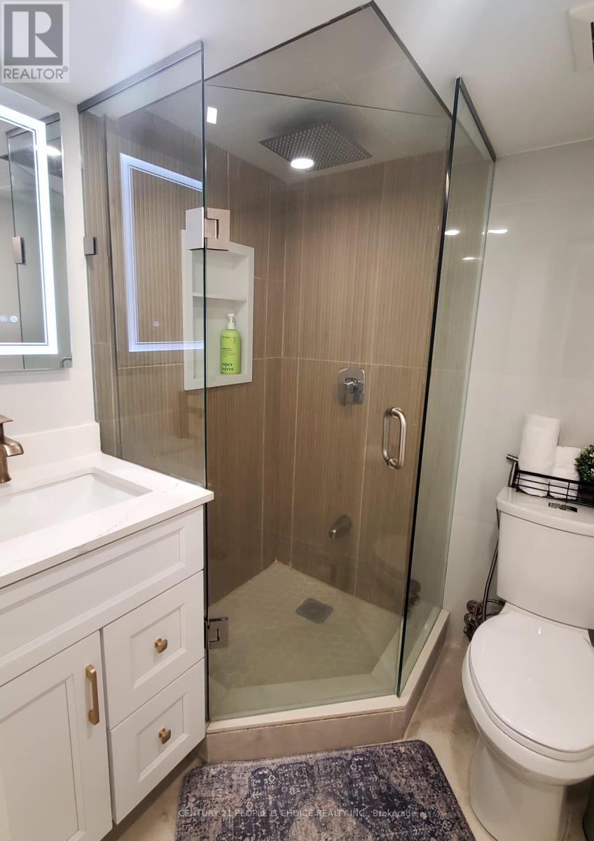 116 Royal Palm Drive W, Brampton, Ontario  L6Z 1P7 - Photo 17 - W12773824