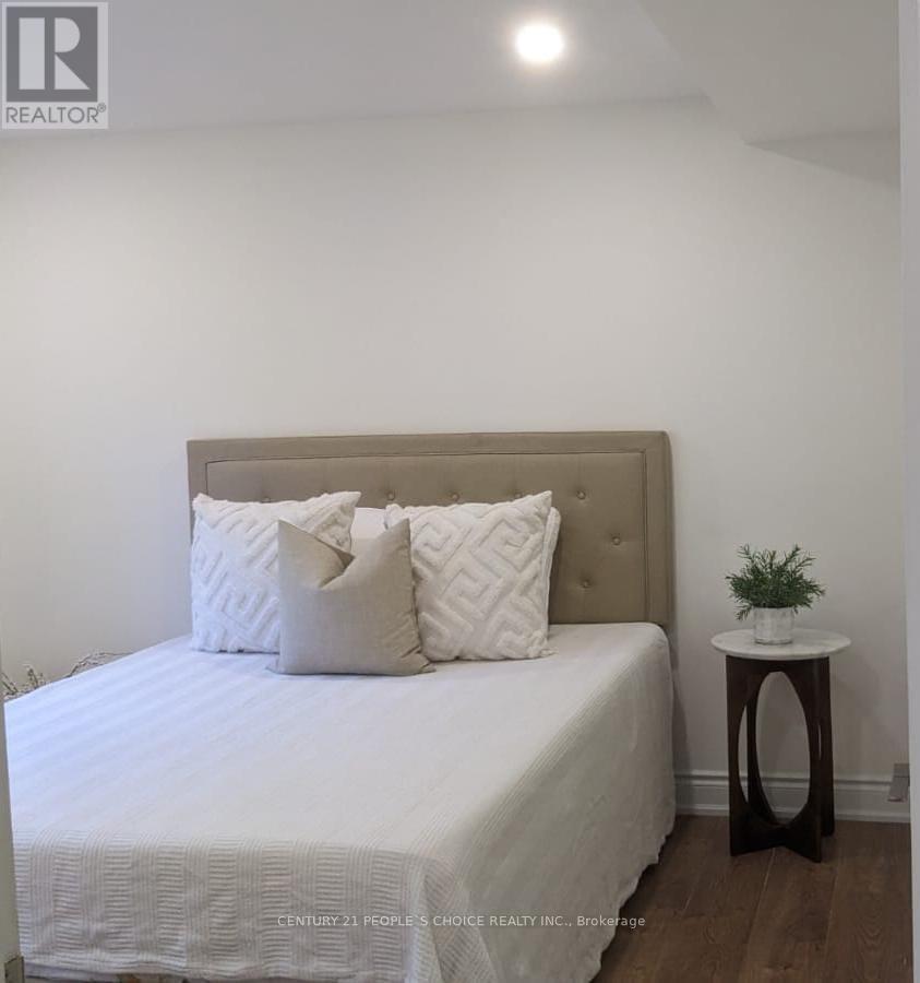 116 Royal Palm Drive W, Brampton, Ontario  L6Z 1P7 - Photo 20 - W12773824