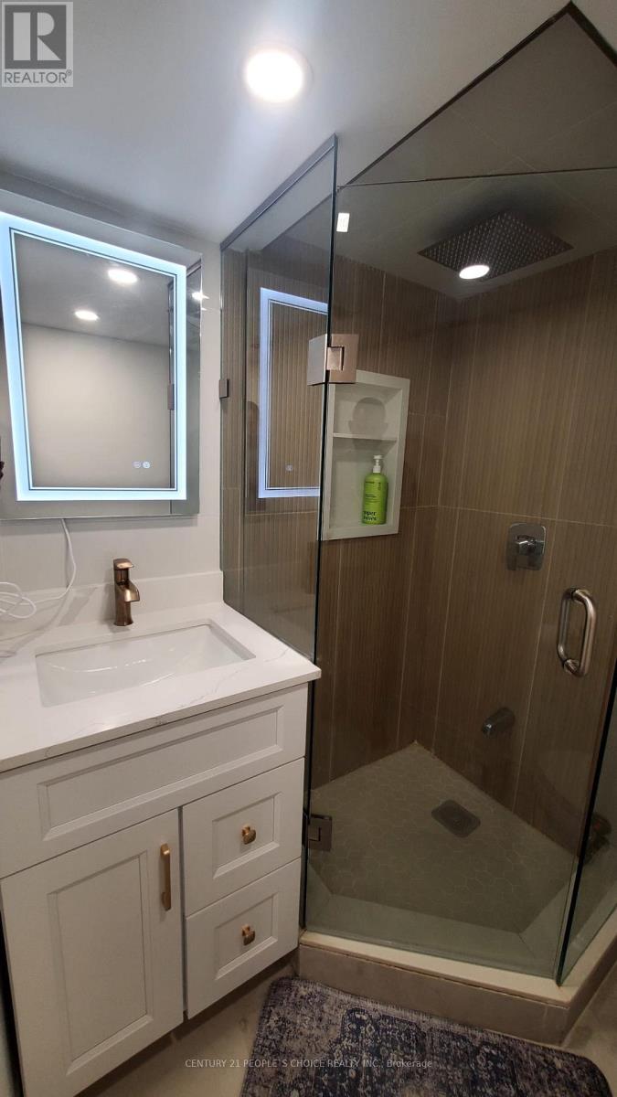 116 Royal Palm Drive W, Brampton, Ontario  L6Z 1P7 - Photo 26 - W12773824