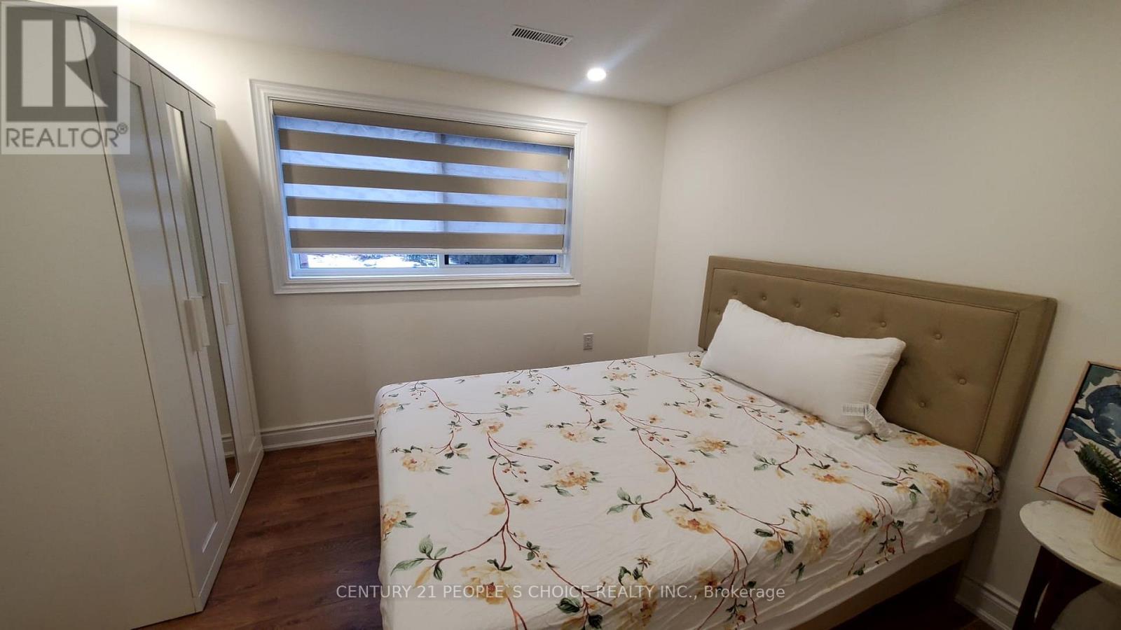 116 Royal Palm Drive W, Brampton, Ontario  L6Z 1P7 - Photo 6 - W12773824