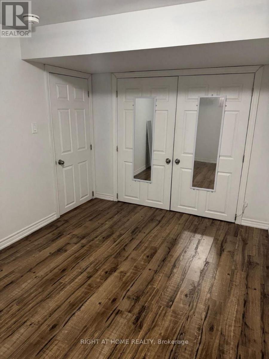 Bsmt Unit 2 - 60 Gordon Randle Drive, Brampton, Ontario  L6P 4H4 - Photo 12 - W12773826