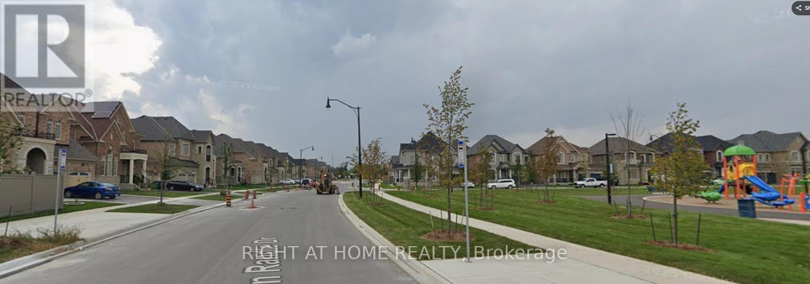 Bsmt Unit 2 - 60 Gordon Randle Drive, Brampton, Ontario  L6P 4H4 - Photo 3 - W12773826