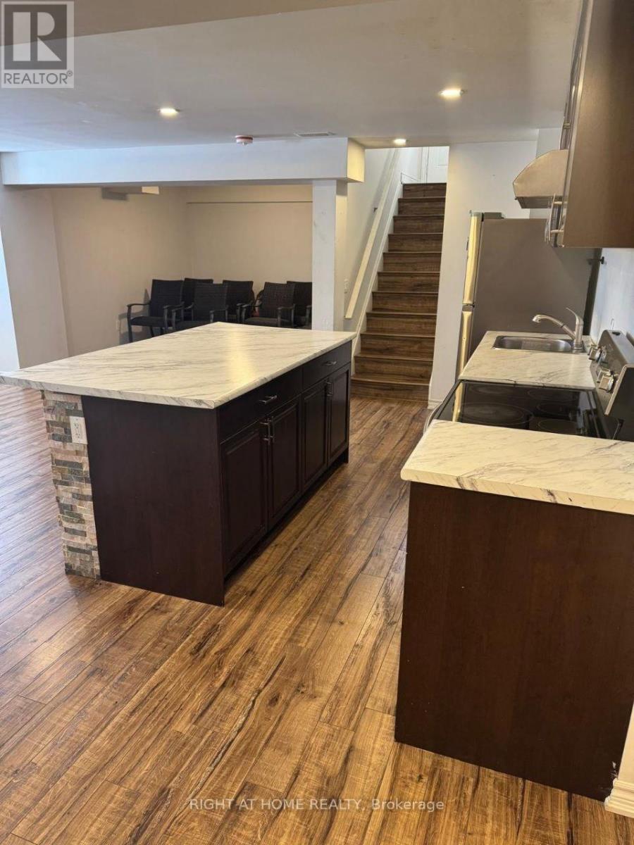 Bsmt Unit 2 - 60 Gordon Randle Drive, Brampton, Ontario  L6P 4H4 - Photo 5 - W12773826