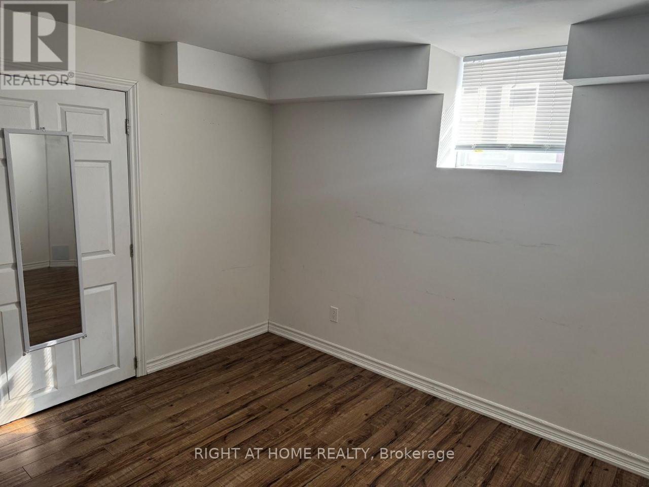 Bsmt Unit 2 - 60 Gordon Randle Drive, Brampton, Ontario  L6P 4H4 - Photo 9 - W12773826