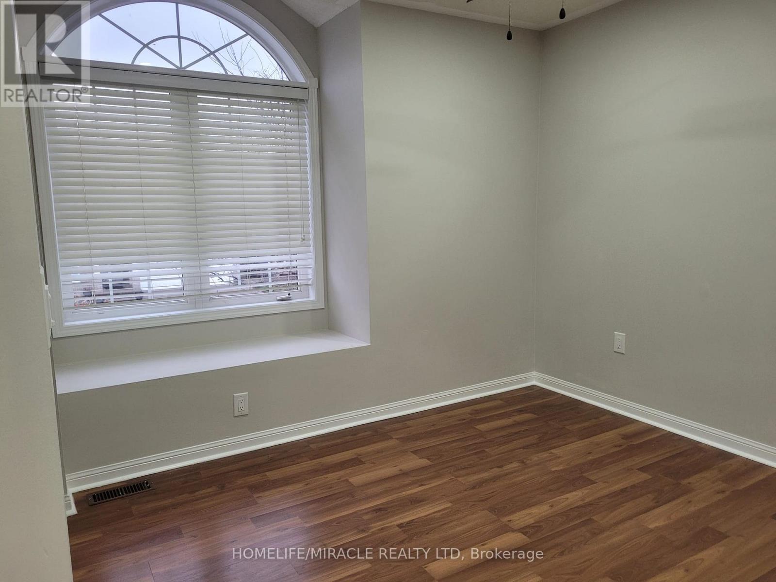 20 Bowsfield Drive, Brampton, Ontario  L6P 1A6 - Photo 18 - W12773830