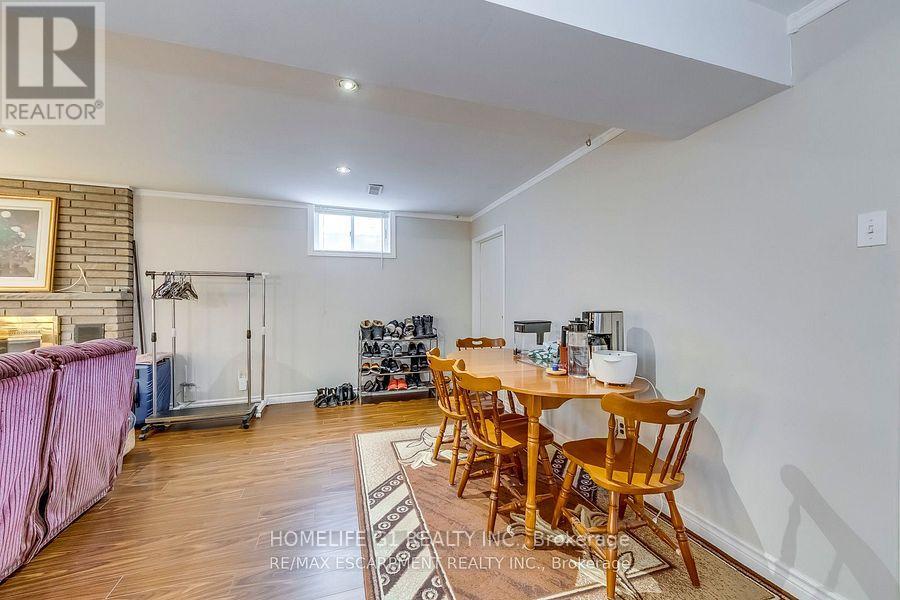 27 Gilcrest Street, Hamilton, Ontario  L9C 7G9 - Photo 5 - X12773788