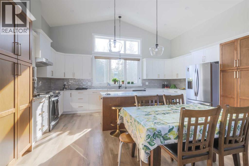 112 Meadow Ponds, Rural Clearwater County, Alberta  T4T 1A7 - Photo 8 - A2251243