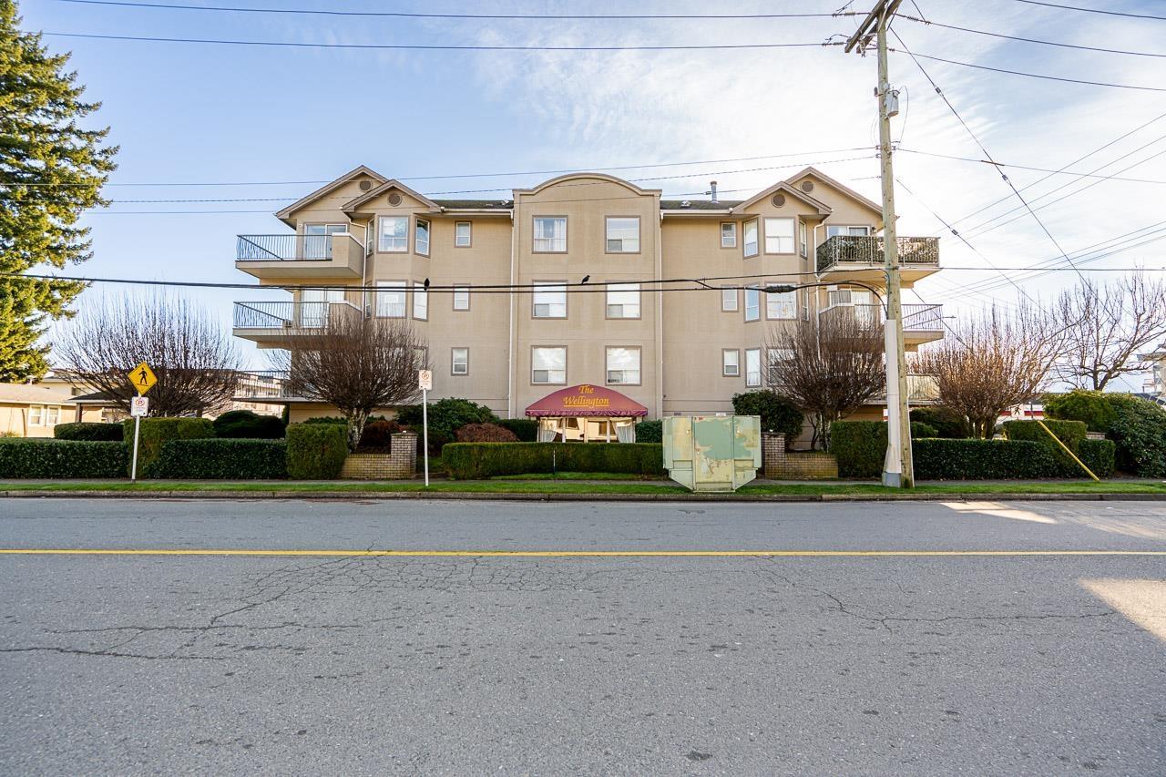 204 9400 Cook Street, Chilliwack Downtown, Chilliwack, British Columbia  V2P 4J6 - Photo 2 - R3088231