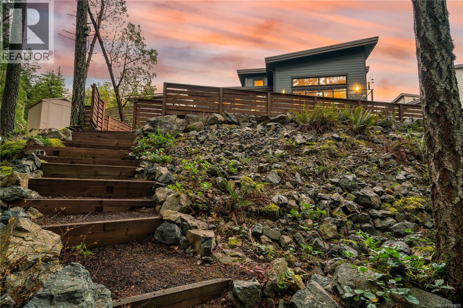 266 Crestline Terr, Nanaimo, British Columbia  V9T 0H1 - Photo 4 - 1021218