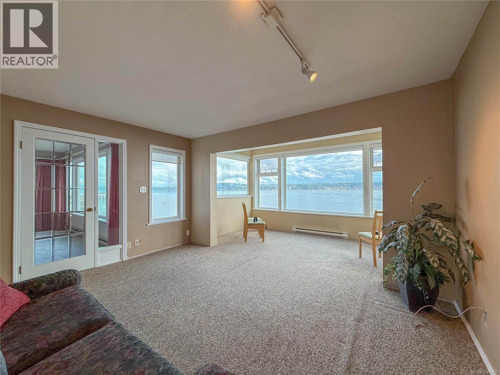 201 539 Island Hwy, Campbell River, British Columbia  V9W 2B9 - Photo 13 - 1025366