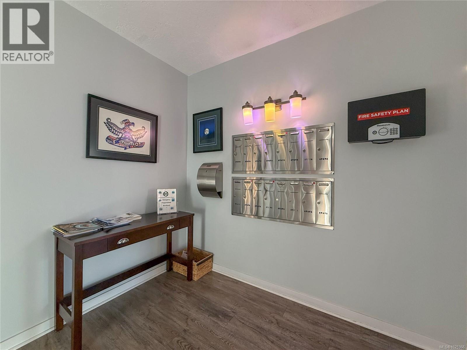 201 539 Island Hwy, Campbell River, British Columbia  V9W 2B9 - Photo 33 - 1025366