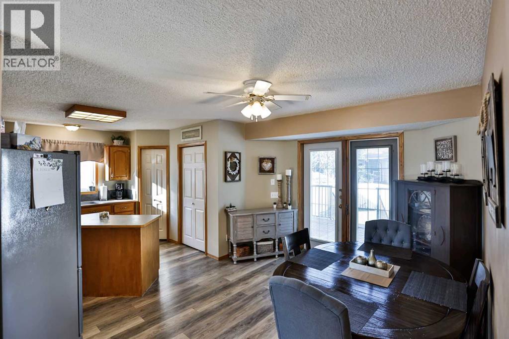 105 Aspen Way, Vulcan, Alberta  T0L 2B0 - Photo 6 - A2279104