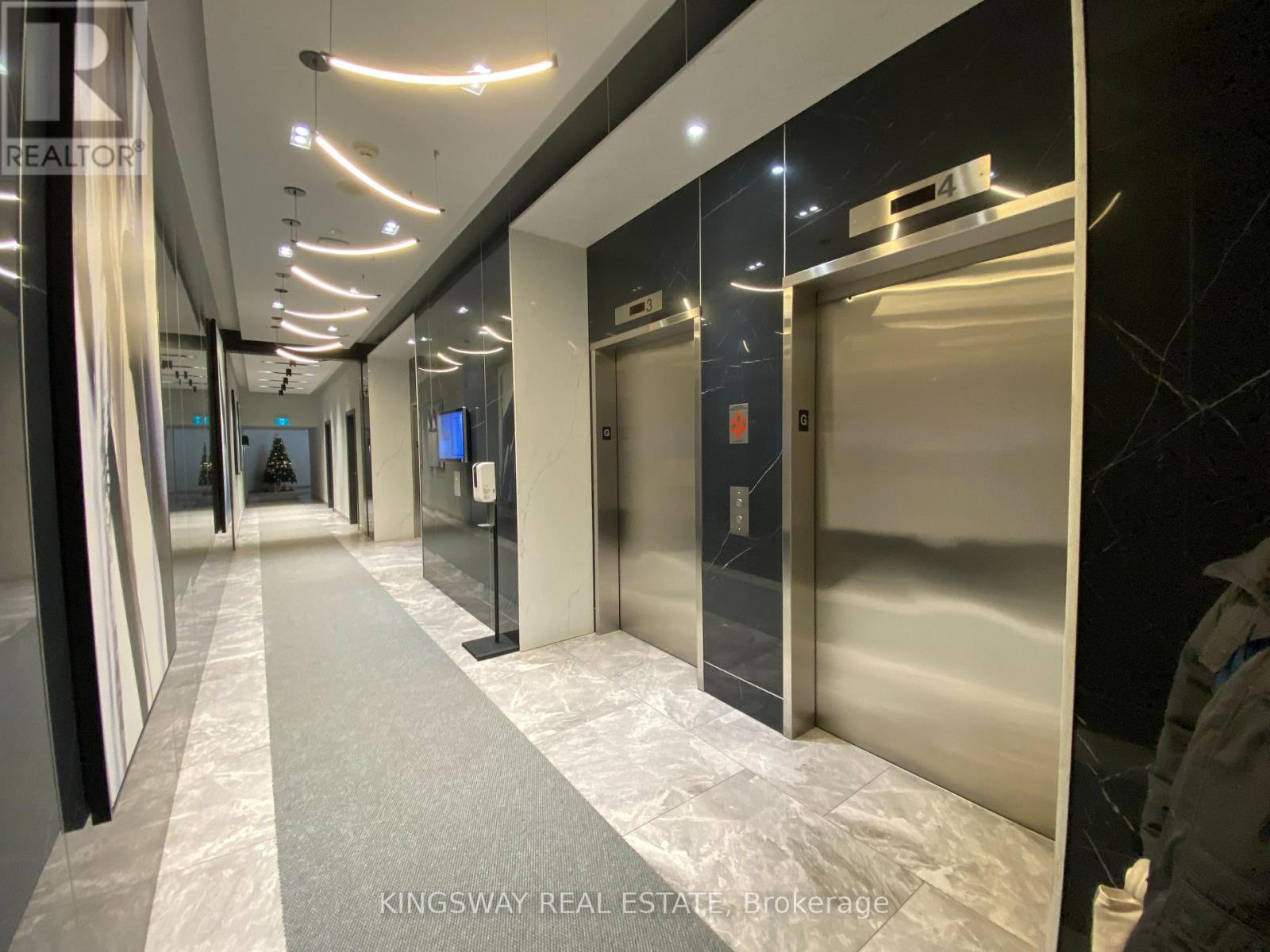 1802 - 16 Yonge Street, Toronto, Ontario  M5E 1R4 - Photo 10 - C12772470