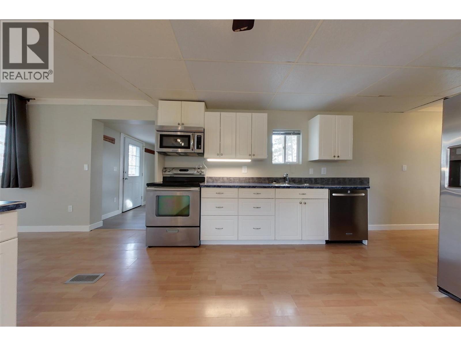 700 Patterson  W Street Unit# 11, Cranbrook, British Columbia  V1C 6T5 - Photo 5 - 10375490