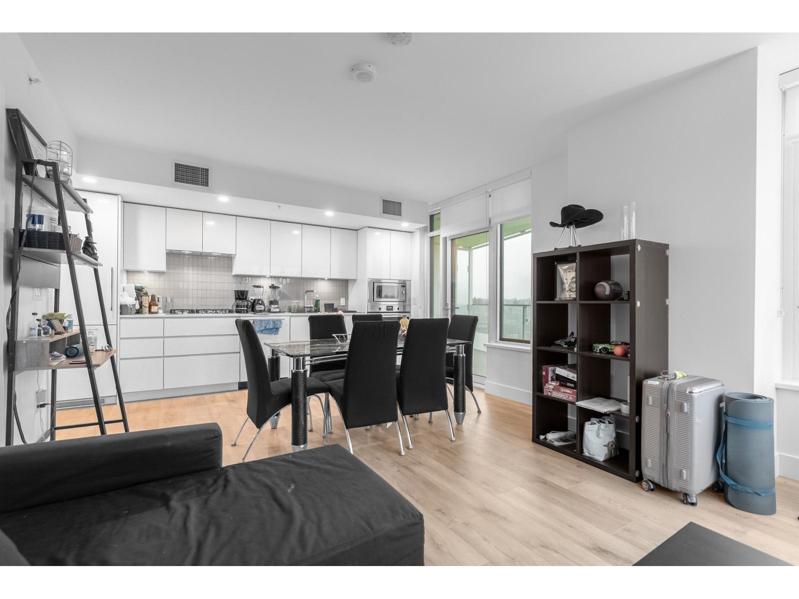 1104 10428 Whalley Boulevard, Surrey, British Columbia  V3T 0W2 - Photo 11 - R3087849