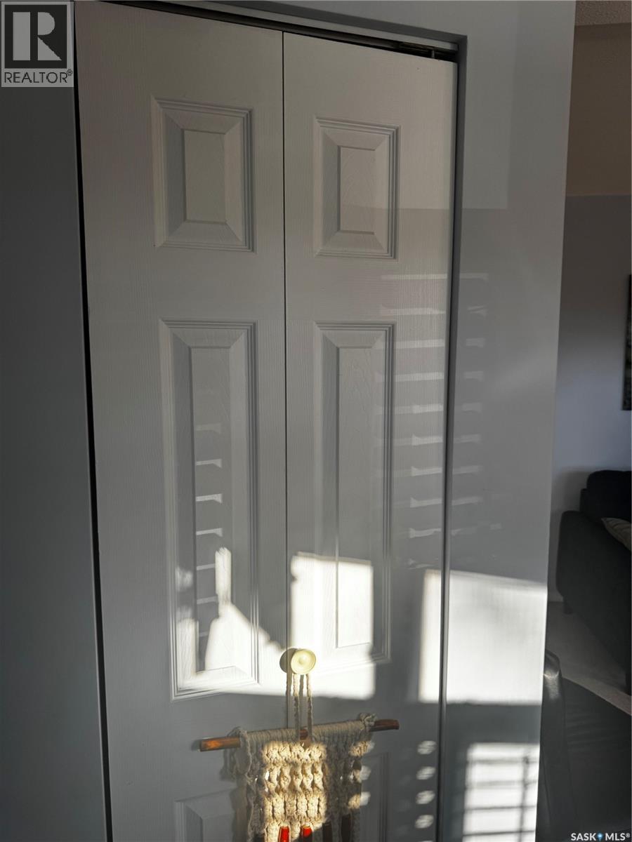 916 4th Avenue N, Saskatoon, Saskatchewan  S7K 2N6 - Photo 12 - SK028216