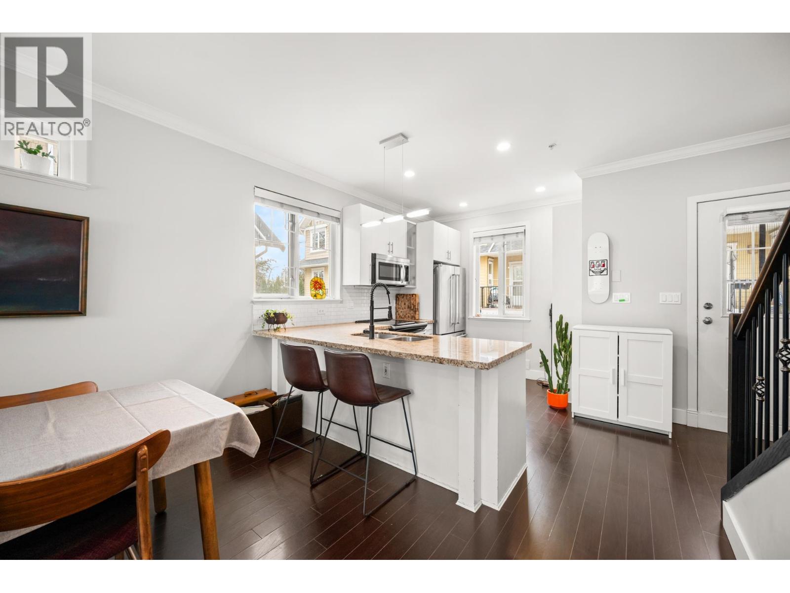 1407 E 28th Avenue, Vancouver, British Columbia  V5N 2X3 - Photo 6 - R3087981