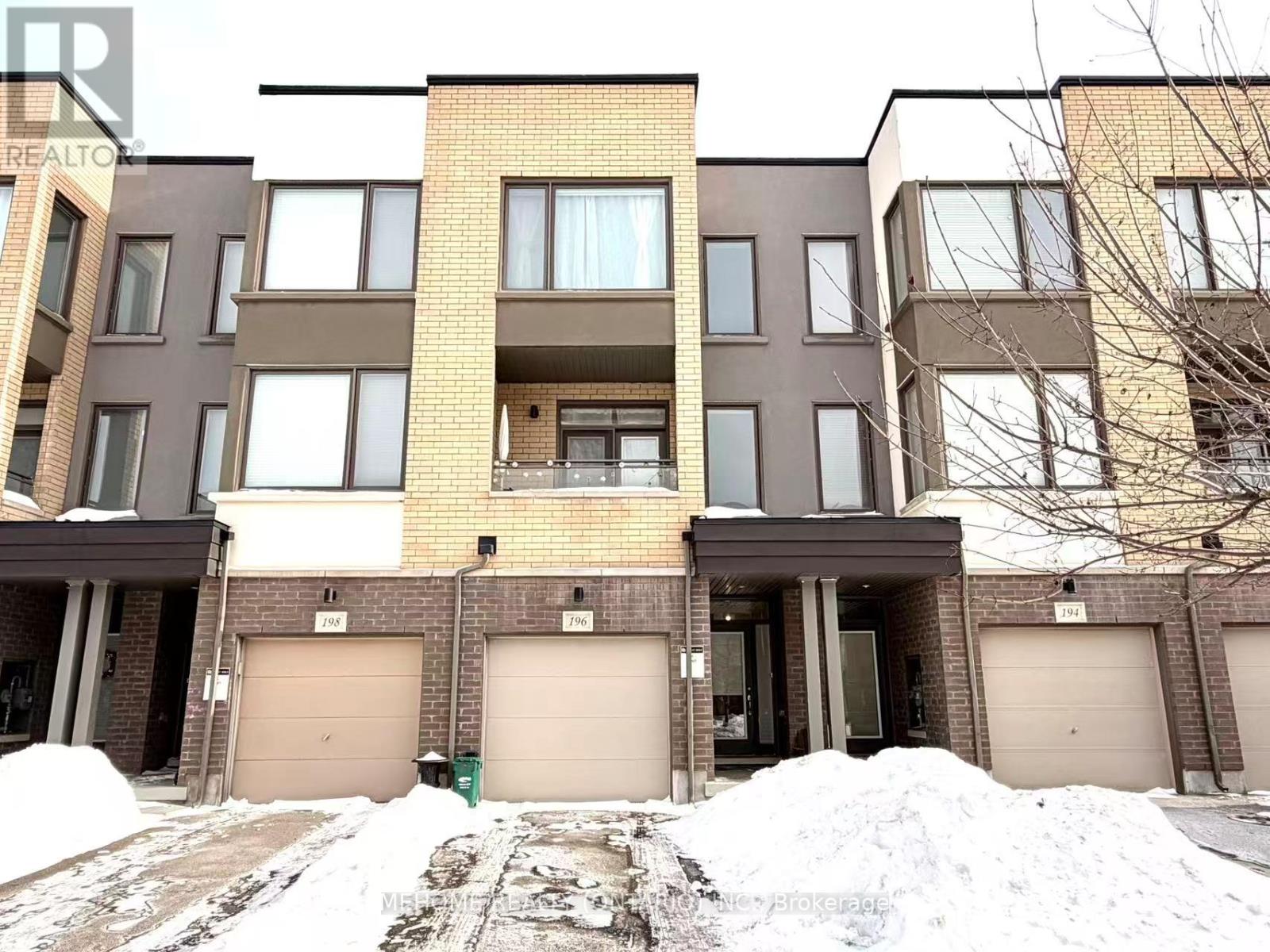 196 HUGUENOT ROAD, Oakville, Ontario