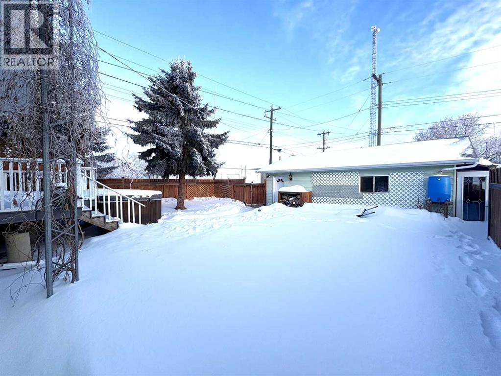 4913 48 Avenue, Forestburg, Alberta  T0B 1N0 - Photo 7 - A2277257