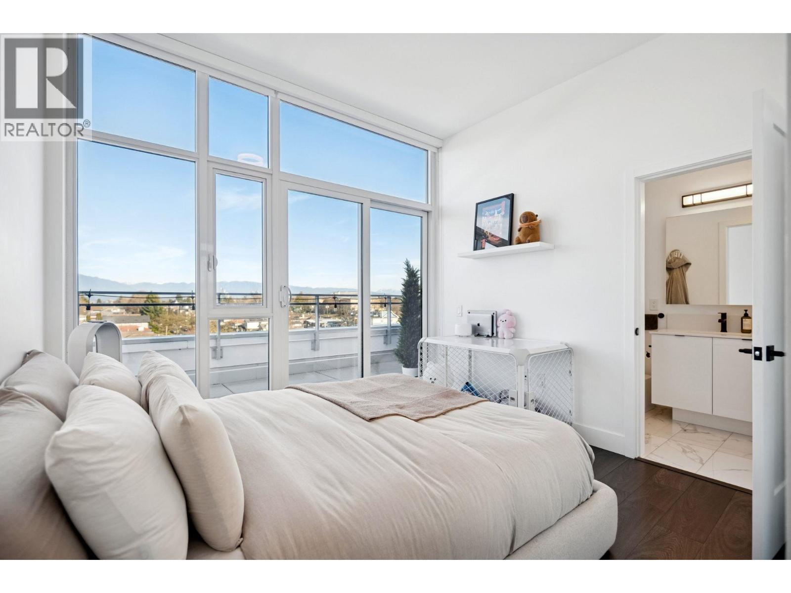 Ph1 2455 Kingsway, Vancouver, British Columbia  V5R 5G8 - Photo 10 - R3088232