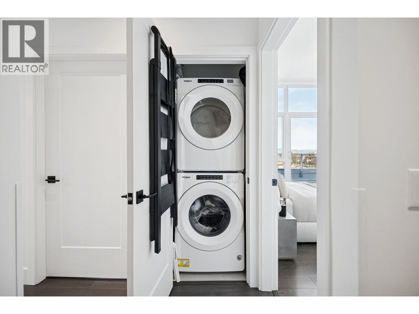 Ph1 2455 Kingsway, Vancouver, British Columbia  V5R 5G8 - Photo 16 - R3088232