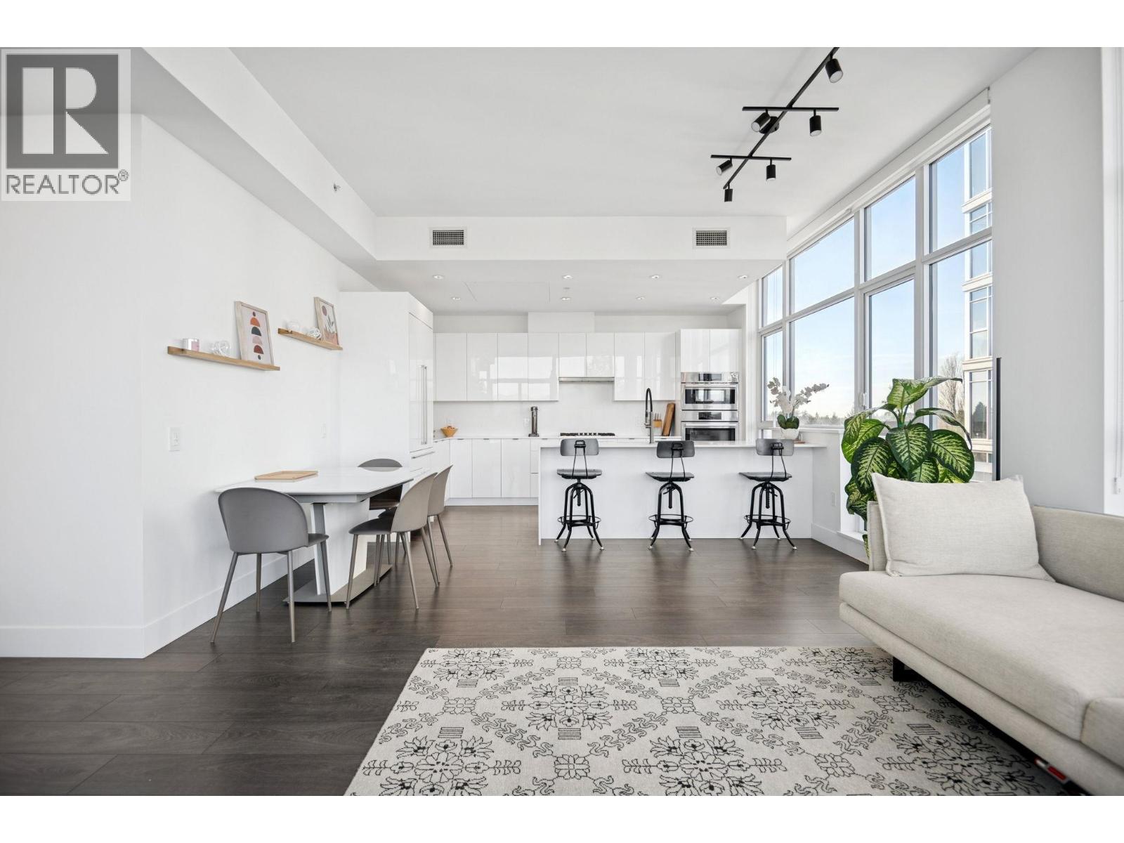 Ph1 2455 Kingsway, Vancouver, British Columbia  V5R 5G8 - Photo 4 - R3088232