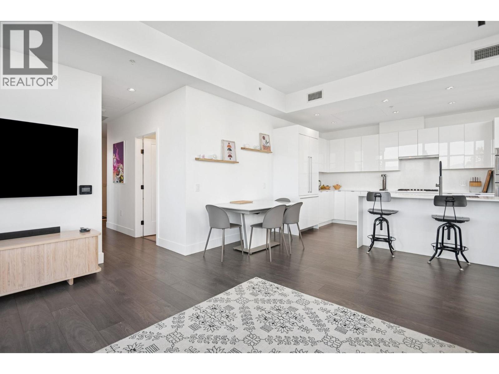 Ph1 2455 Kingsway, Vancouver, British Columbia  V5R 5G8 - Photo 6 - R3088232