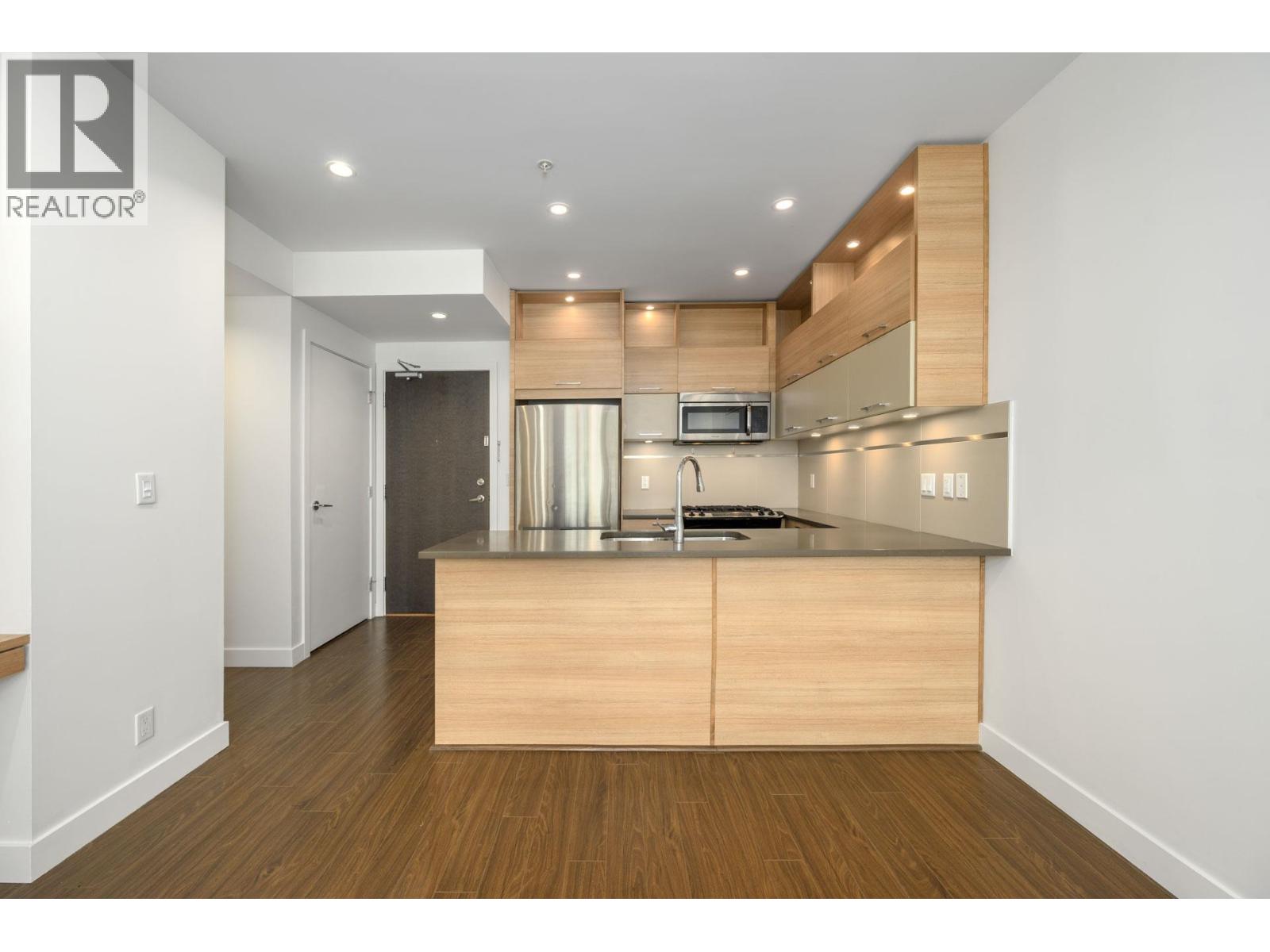 210 9150 University Crescent, Burnaby, British Columbia  V5A 0C5 - Photo 11 - R3088268