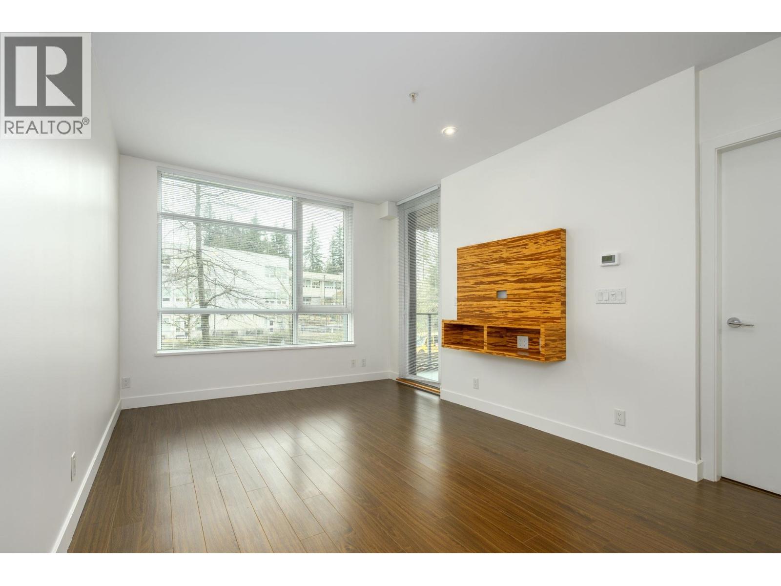 210 9150 University Crescent, Burnaby, British Columbia  V5A 0C5 - Photo 5 - R3088268