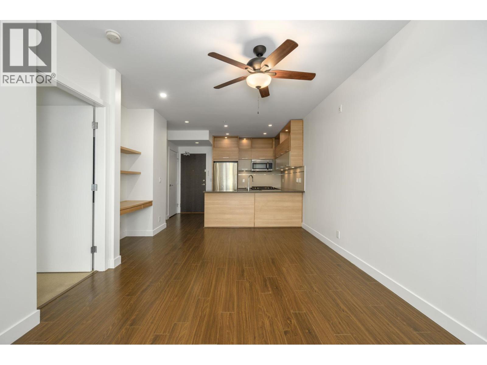 210 9150 University Crescent, Burnaby, British Columbia  V5A 0C5 - Photo 9 - R3088268