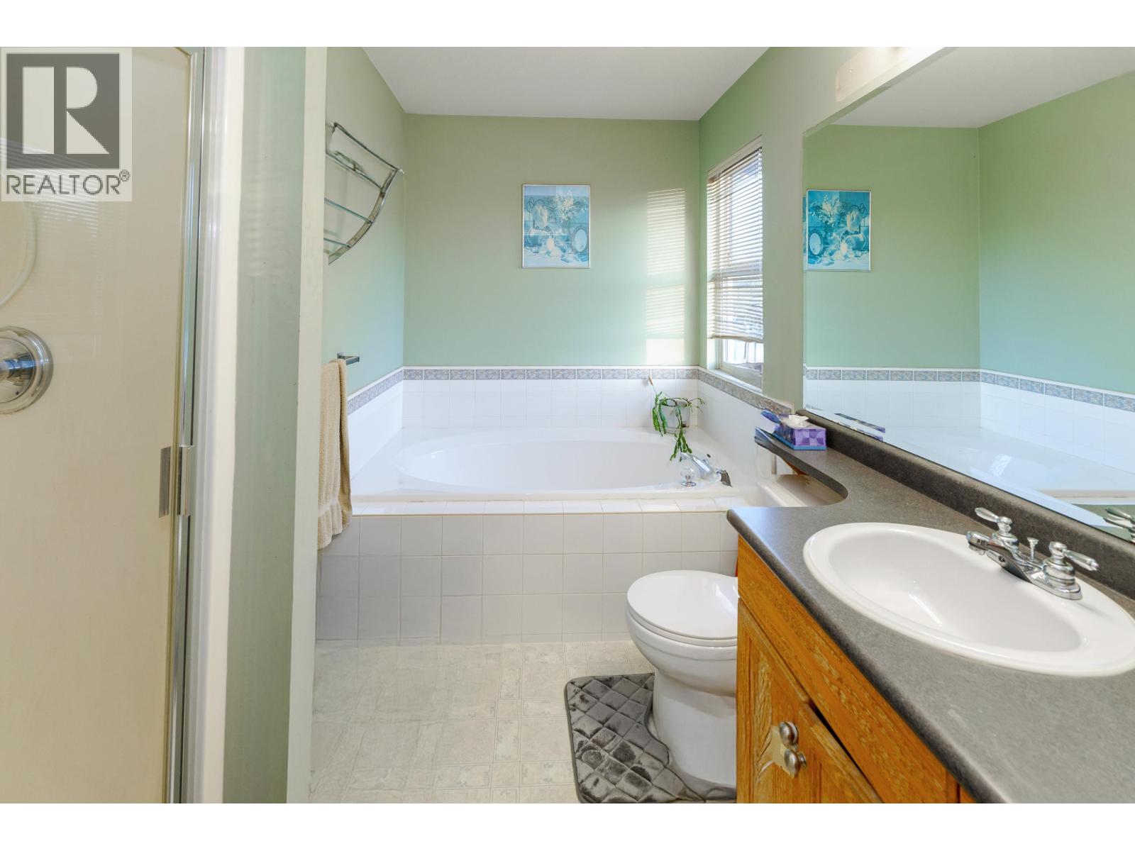 24284 102b Avenue, Maple Ridge, British Columbia  V2W 1Y1 - Photo 17 - R3088248