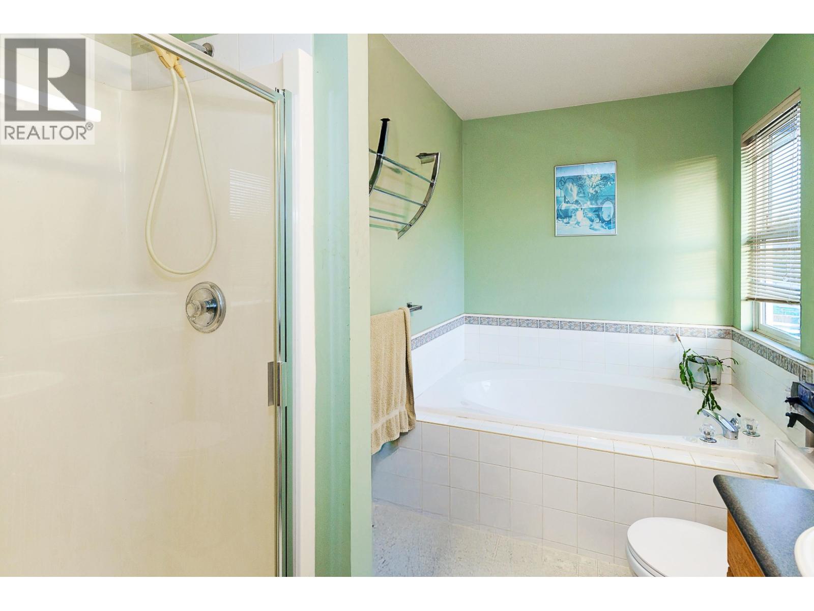 24284 102b Avenue, Maple Ridge, British Columbia  V2W 1Y1 - Photo 19 - R3088248