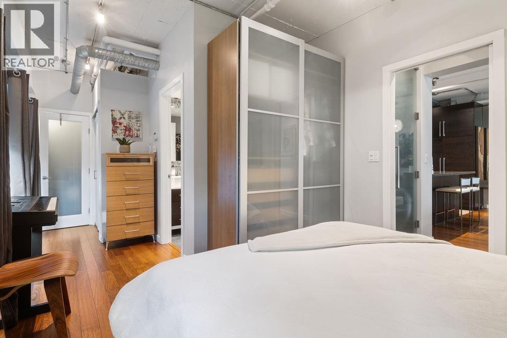 211&212 1529 W 6th Avenue, Vancouver, British Columbia  V6J 1R1 - Photo 3 - C8076032