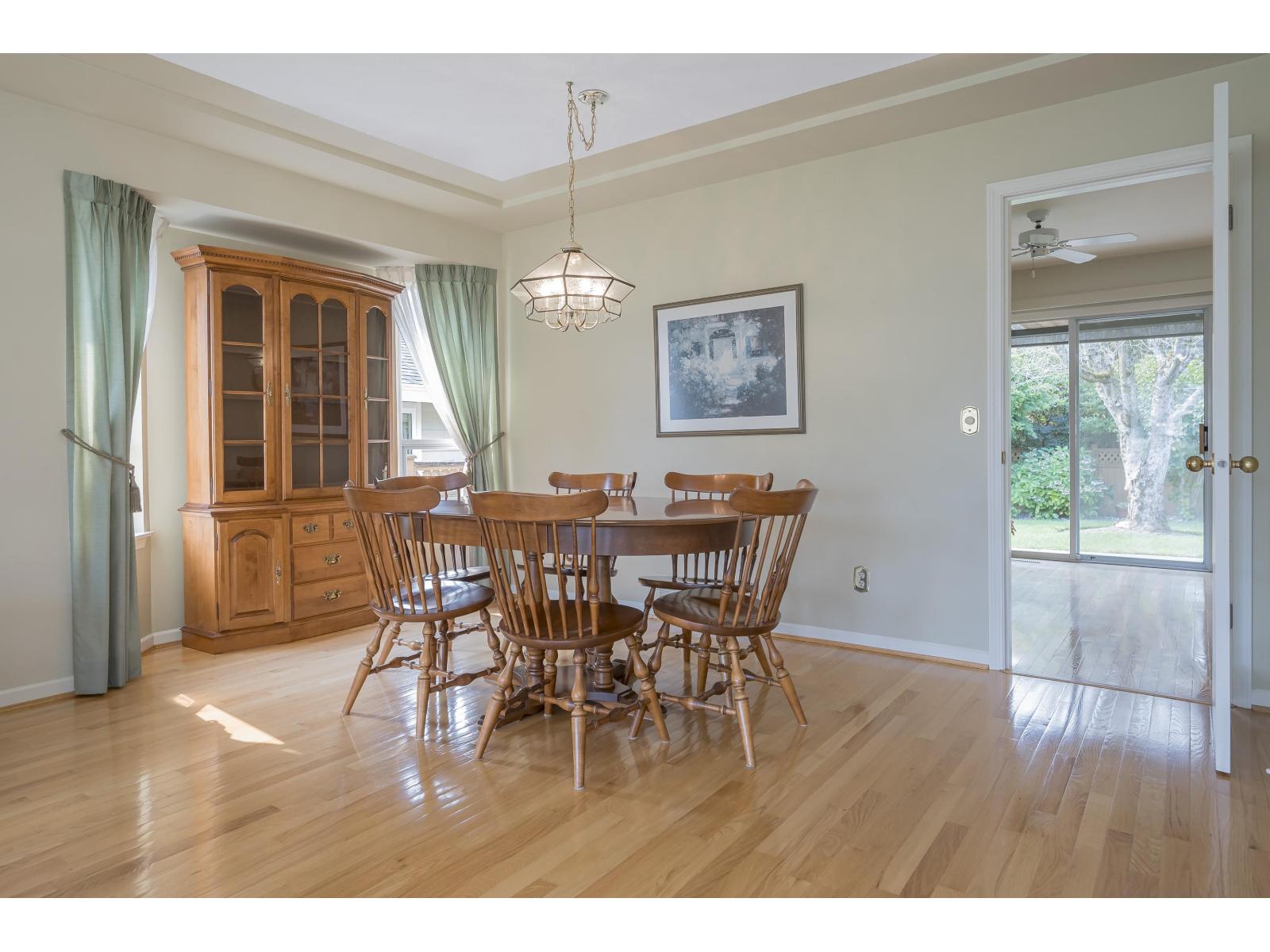 14932 21b Avenue, Surrey, British Columbia  V4A 8Z7 - Photo 8 - R3082945