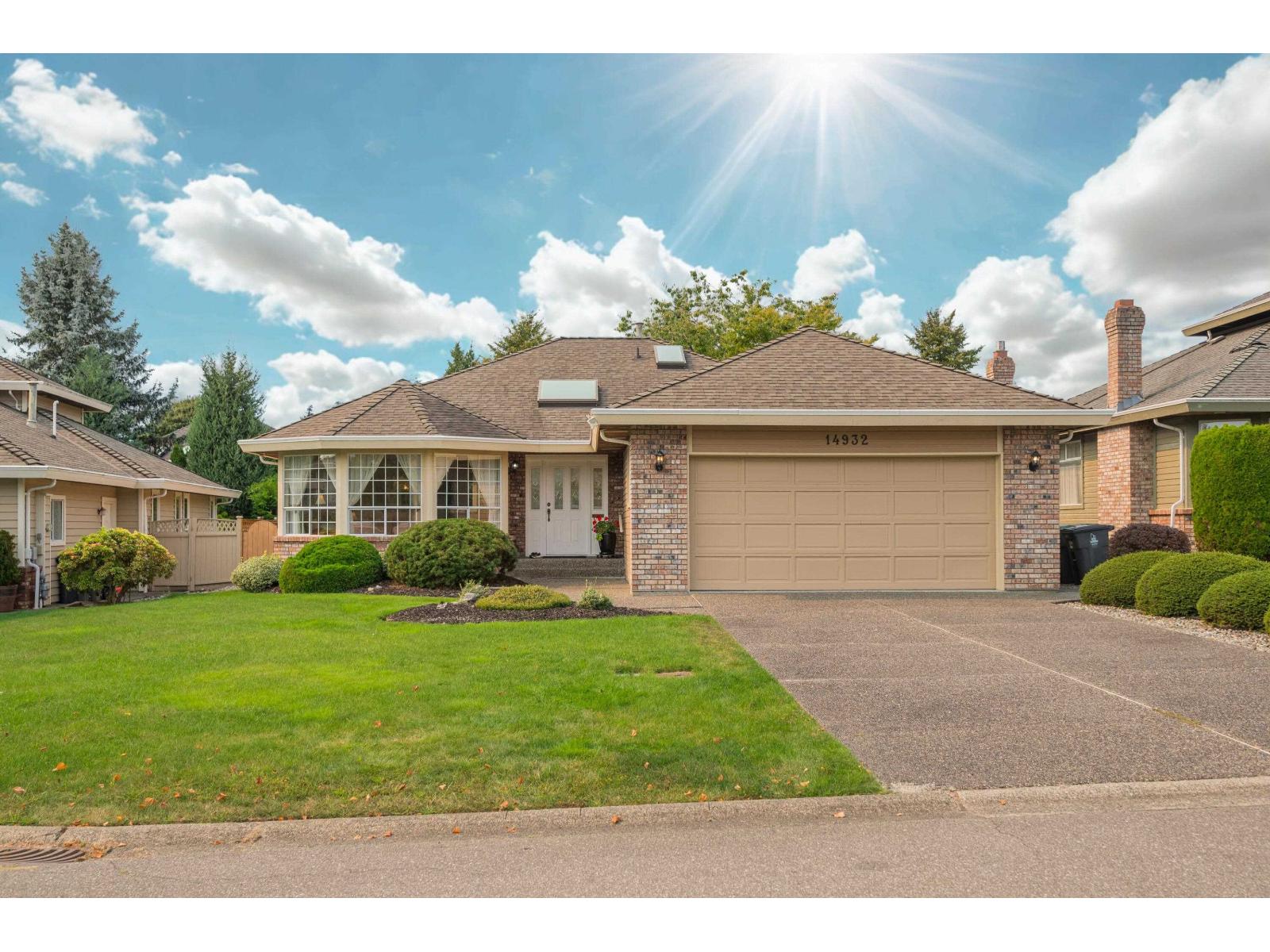 14932 21b Avenue, Surrey, British Columbia  V4A 8Z7 - Photo 1 - R3082945