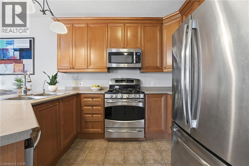 254 Kerwood Drive, Cambridge, Ontario  N3C 4M5 - Photo 11 - 40799717