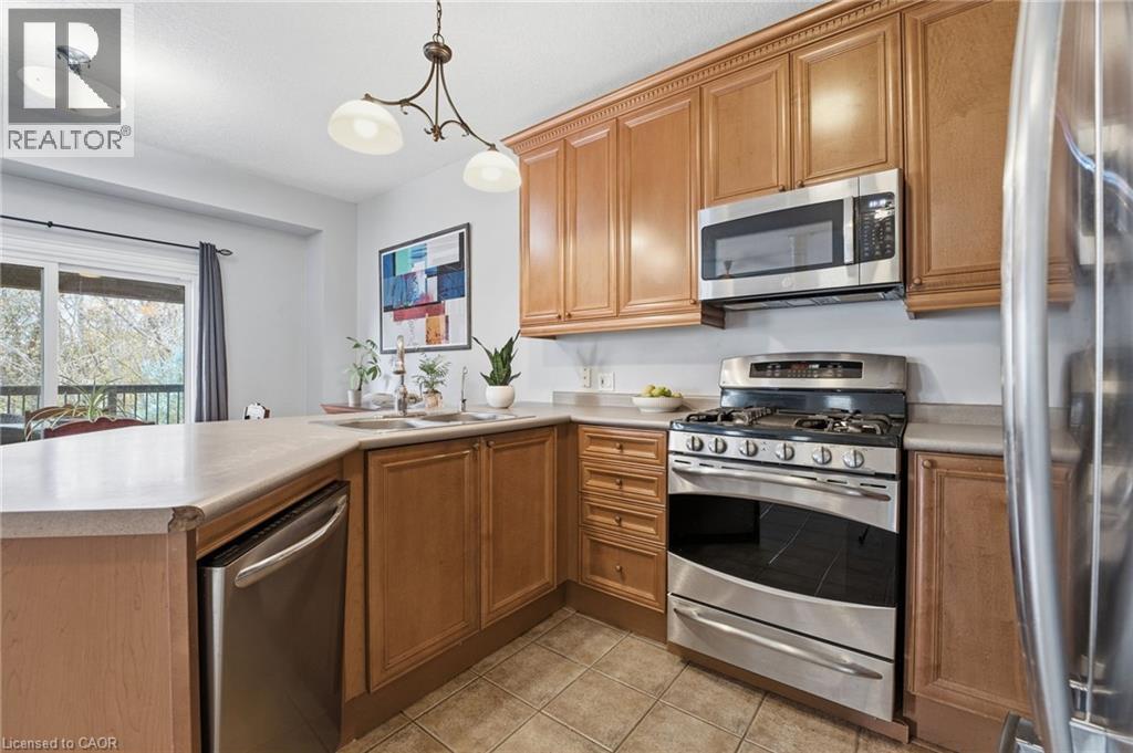 254 Kerwood Drive, Cambridge, Ontario  N3C 4M5 - Photo 10 - 40799717