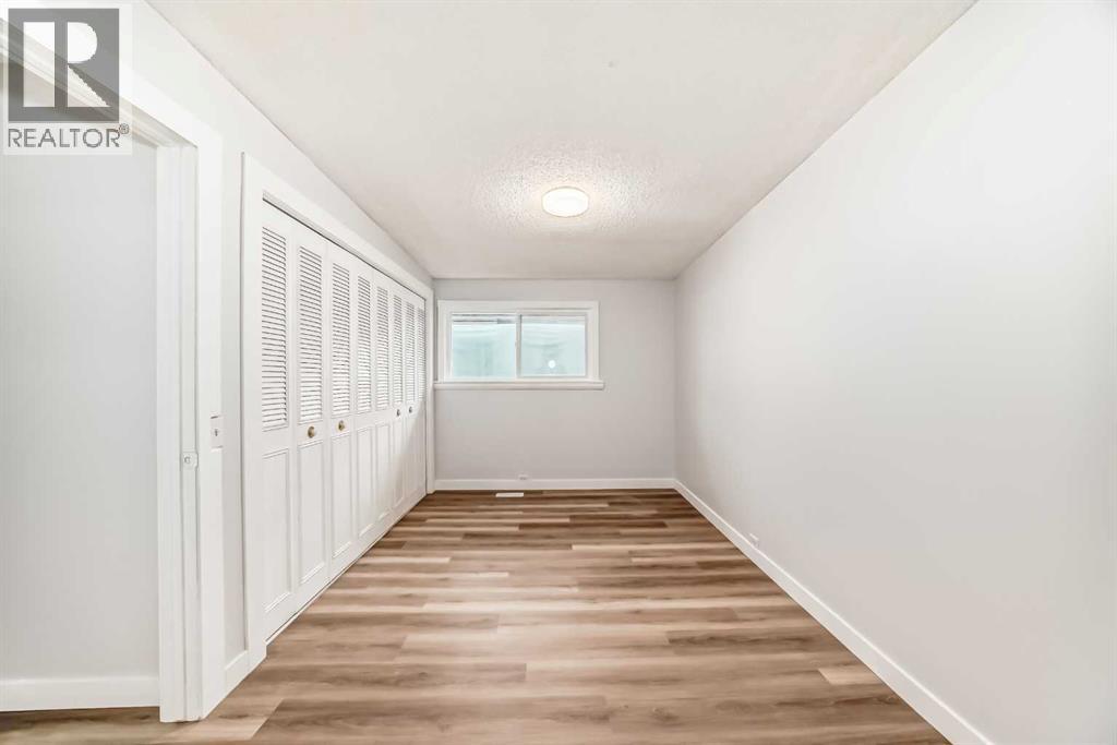 307 Huntridge Road Ne, Calgary, Alberta  T2K 4B8 - Photo 27 - A2272014