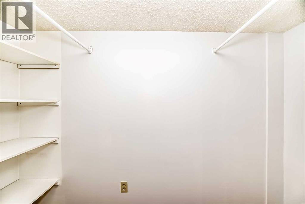 307 Huntridge Road Ne, Calgary, Alberta  T2K 4B8 - Photo 40 - A2272014