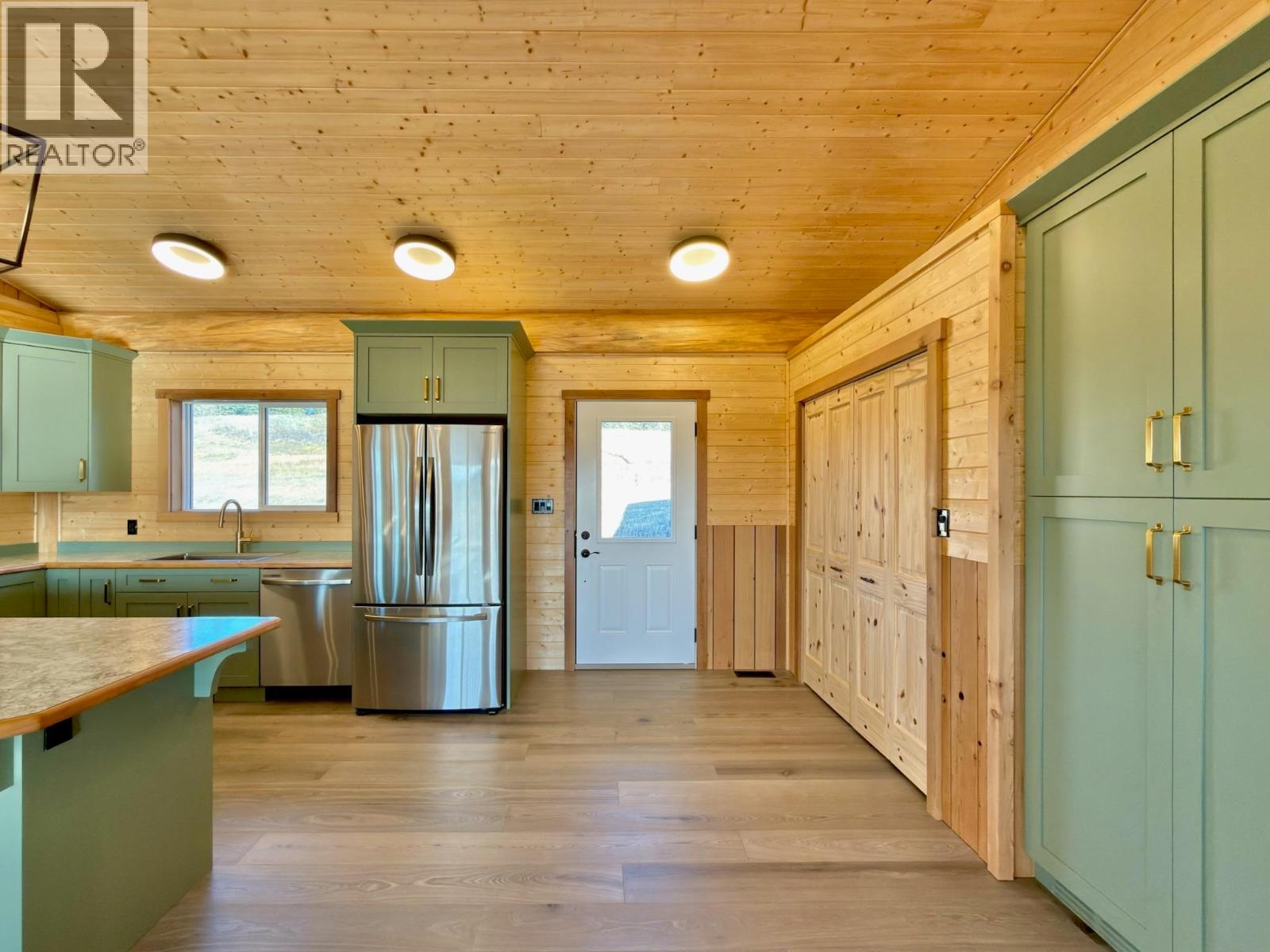 2976 Gold Digger Drive, Williams Lake, British Columbia  V0K 2G0 - Photo 10 - R3087908