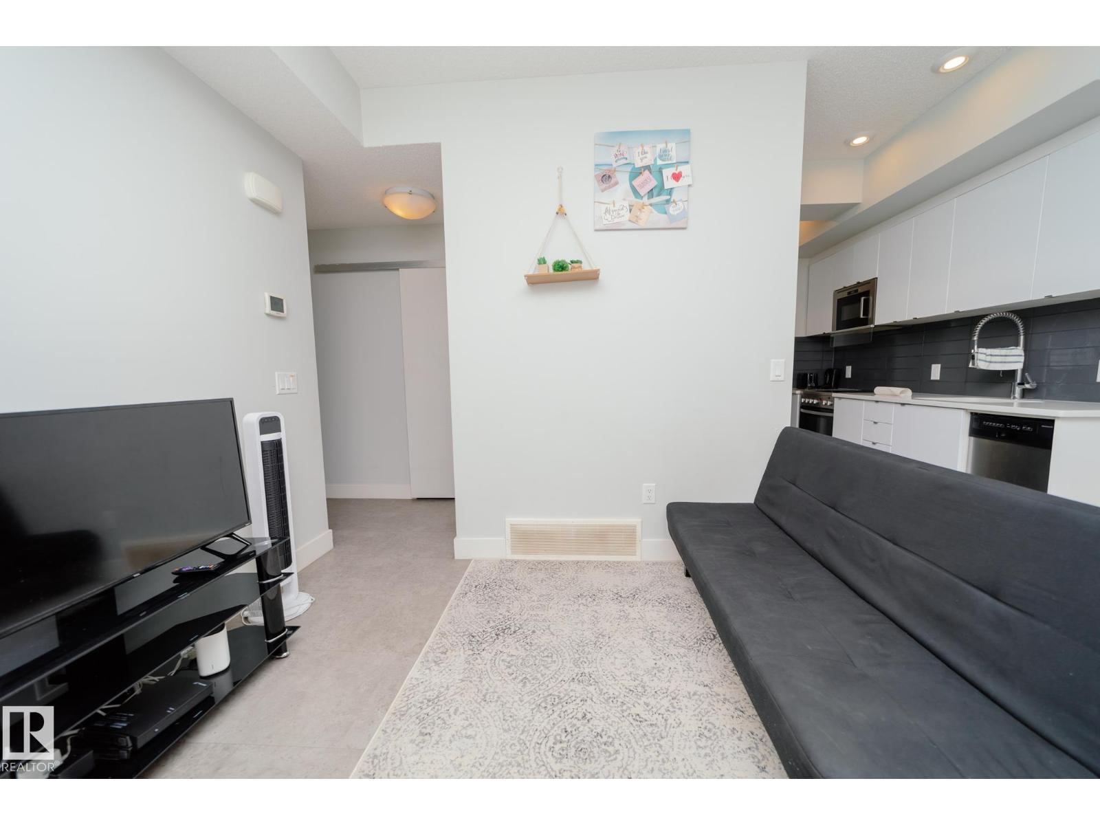 #70 446 Allard Bv Sw, Edmonton, Alberta  T6W 3S7 - Photo 5 - E4472897