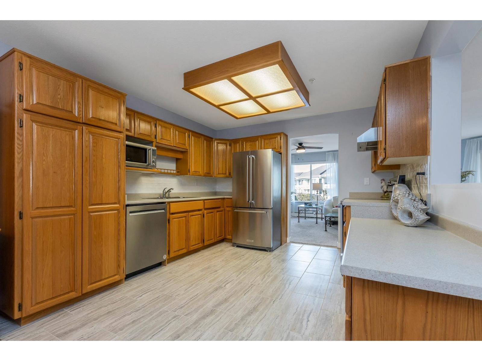 214 2451 Gladwin Road, Abbotsford, British Columbia  V2T 3N8 - Photo 13 - R3087693