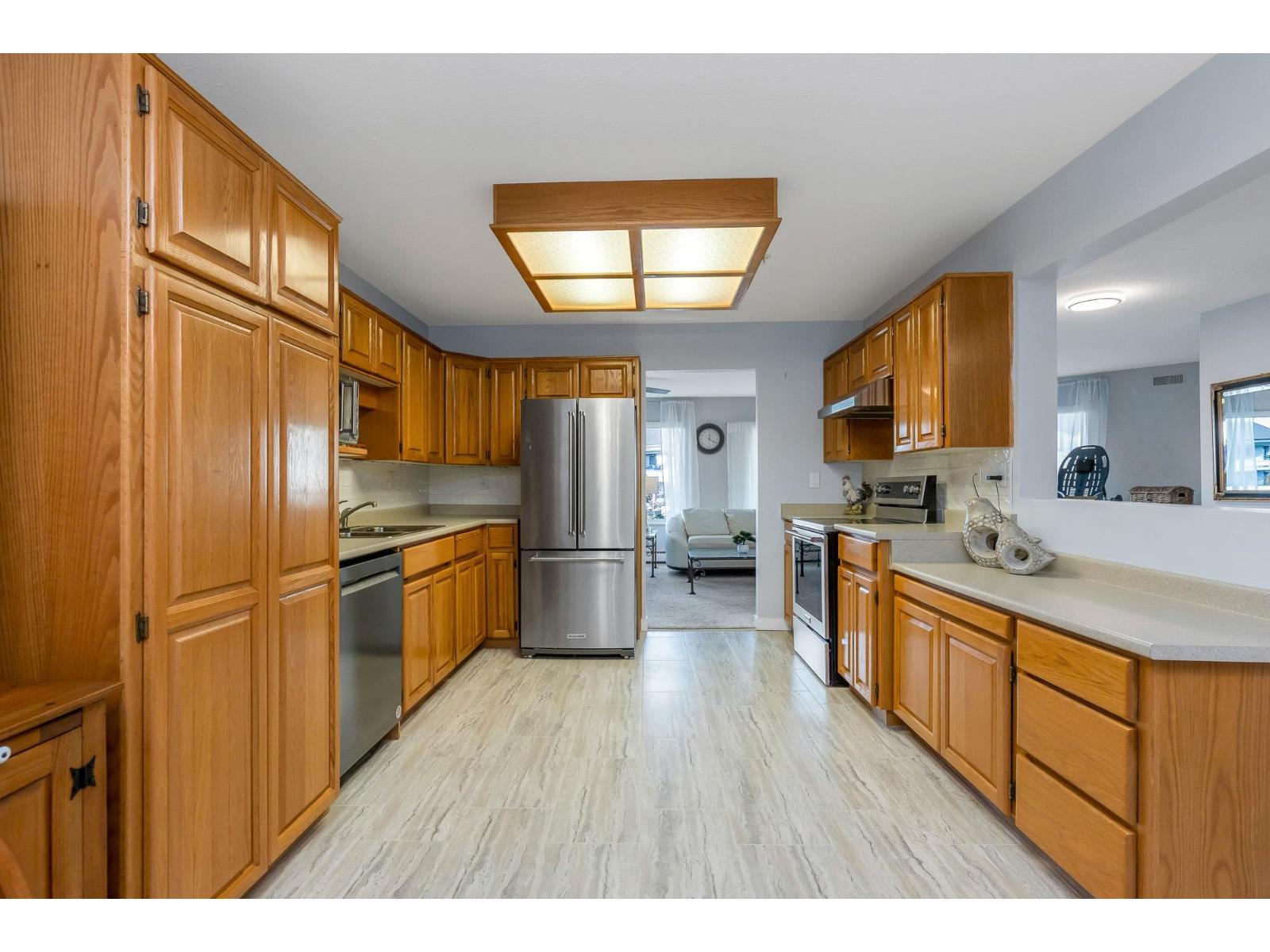 214 2451 Gladwin Road, Abbotsford, British Columbia  V2T 3N8 - Photo 14 - R3087693