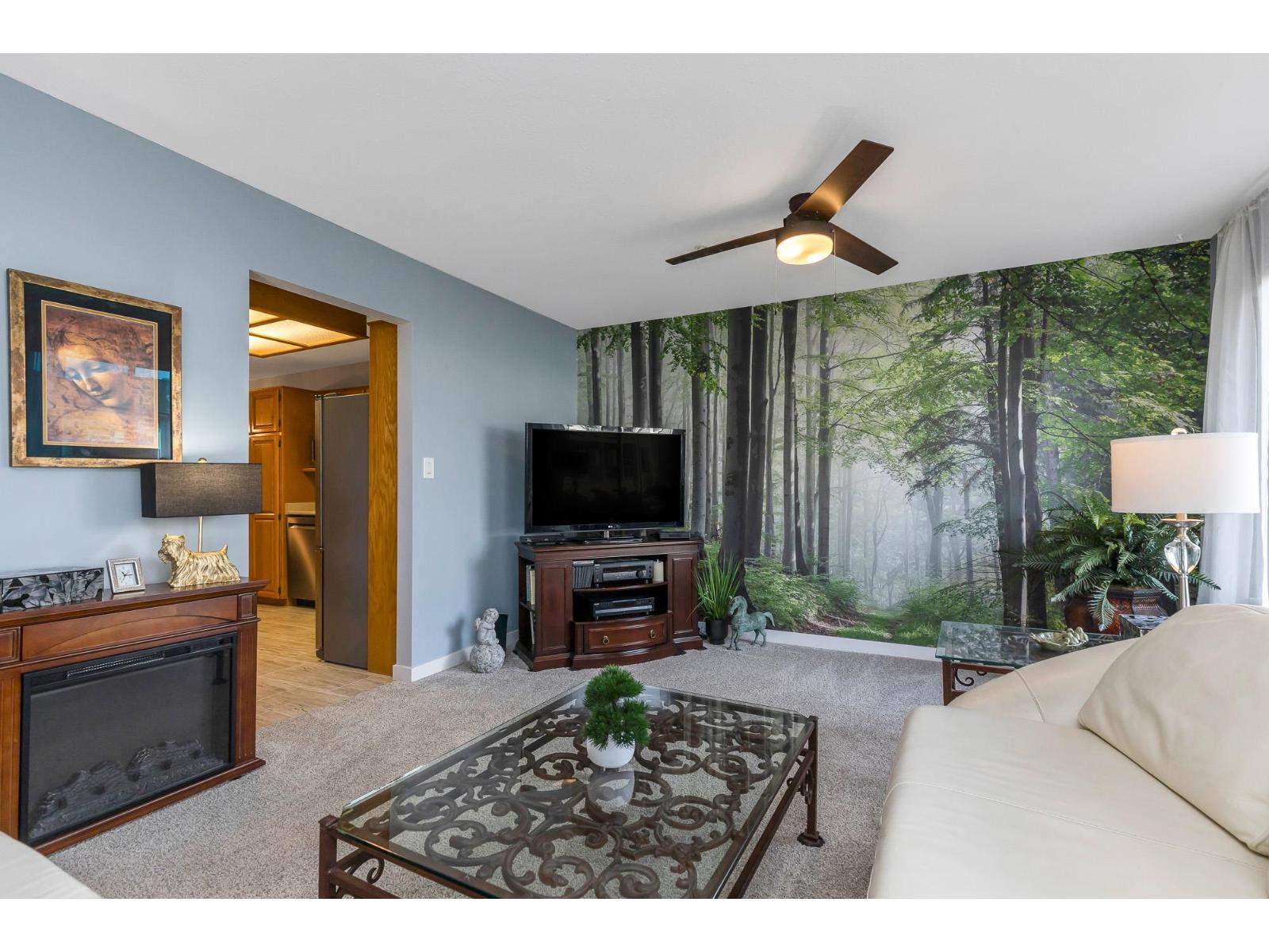 214 2451 Gladwin Road, Abbotsford, British Columbia  V2T 3N8 - Photo 11 - R3087693