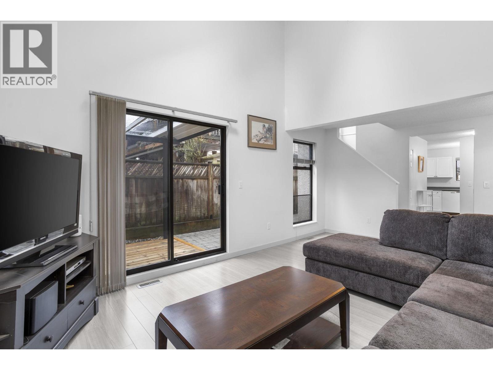 890 Pinebrook Place, Coquitlam, British Columbia  V3C 4B9 - Photo 5 - R3088084